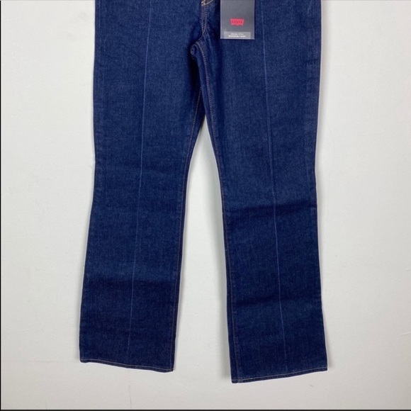 Levi’s Ribcage Bootcut Jeans - Picture 4 of 14